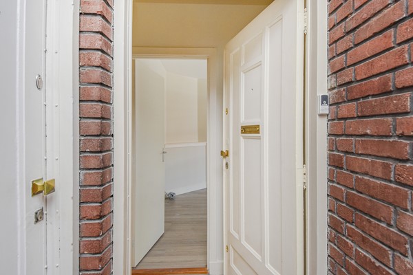 Medium property photo - Linnaeusstraat 158, 2522 GW Den Haag